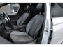 Volkswagen Tiguan 1.5 TSI 3x R-Line Business+ Black Style pakket | Panorama dak | Reflex Zilver | Full option | Trekhaak afneembaar