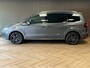Volkswagen Sharan 2.0 TDI 4MOTION Exclusive Series 7P 7Persoons TREKHAAK AUT. AUT SCHUIFDEUREN ADAPTIEVE CRUISE CONTROL
