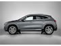 Mercedes-Benz GLA 180 Business Solution AMG | Premium Plus pakket | Trekhaak | Smartphone integratie | Multibeam LED | 360° camera | Head-up display | Panoramaschuifdak |