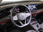 Volkswagen Tiguan 1.5 eTSI Life Edition 130 pk Automaat (DSG) | Navigatie | Elektr. trekhaak | Stoelverwarming | Parkeersensoren | 18"LM velgen  Achteruitrijcamera |