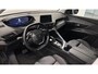 Peugeot 3008 1.2 PureTech Allure CARPLAY TREKHAAK NAVI LM ECC.