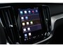 Volvo V60 T6 Automaat Plug-in hybrid AWD Plus Dark | Trekhaak | Premium audio by Harman Kardon | Verwarmbare voorstoelen en achterbank | Open Grid Textiel | Visual Park Assist | Google Assistant | Verwarmbare voorruit en stuurwiel