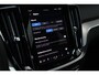 Volvo V60 T6 Automaat Plug-in hybrid AWD Plus Dark | Trekhaak | Open Grid Textiel | Visual Park Assist | Harman Kardon | Preconditioning | Google Maps | Google Assistant | Verwarmbare voorruit