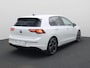 Volkswagen Golf 1.5eTSI/150PK R-Line DSG · Navigatie · Apple/Android Carplay · Camera + Parkeersensoren · Garantie tot januari 2027