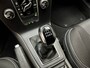 Volvo V40 2.0 T2 *R-Design Velgen* Facelift / 1/2 Leder / Stoelverwarming / Camera / LED / Navi / Cruise Control / 17"LMV