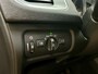 Volvo V40 2.0 T2 *R-Design Velgen* Facelift / 1/2 Leder / Stoelverwarming / Camera / LED / Navi / Cruise Control / 17"LMV