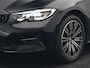 BMW 3-Serie Touring 330e xDrive M Sportline Plug In Hybrid 293pk Dealer O.H PHEV | Panodak | Head Up | Sportstoelen   | 18"L.M | Apple Carplay | Navigatie | DAB |