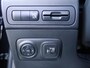 Citroën C3 Aircross 1.2 PureTech S&S Shine 110PK | Automaat | Head up display | Apple carplay/Android auto | Cruise control | Climate control | Lichtmetalen velgen | Navigatie | Parkeersensoren achter | Lage km.stand