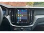 Volvo XC60 T6 AWD Essential Bright | Panoramisch Schuif-kanteldak | Lederen bekleding | Adaptieve Cruise Control| Blind spot | Extra getint Glas | Stoel en stuurverwarming| Heico Verlagingsset| 19 Inch Lichtmetalen Velgen.