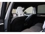 Volvo EX90 Twin Motor Performance Ultra 7p. 111 kWh - Luchtvering - Pilot Assist Pack - Panoramadak - IntelliSafe Assist & Surround - 360º Camera - Bowers & Wilkins audio - Verwarmde voorstoelen, stuur & achterbank - Parkeersensoren voor & achter - Head up display - 22' LMV