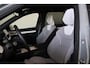 Volvo EX90 Twin Motor Performance Ultra 7p. 111 kWh - Luchtvering - Pilot Assist Pack - Panoramadak - IntelliSafe Assist & Surround - 360º Camera - Bowers & Wilkins audio - Verwarmde voorstoelen, stuur & achterbank - Parkeersensoren voor & achter - Head up display - 22' LMV