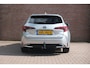 Toyota Corolla 1.8 Hybrid 140pk CVT Touring Sports First Edition | Climate | Adaptive Cruise | Keyless | Camera | PDC | Elektrische Achterklep | Winter Pakket