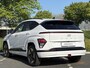 Hyundai Kona Electric Comfort Smart 65.4 kWh |€6695 KORTING|CAMERA|NAVIGATIE|STOEL/STUURVERWARMING|