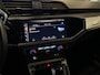 Audi Q3 40 TFSI quattro Aut - 2100 kg trek - Leer / Virtual / BLIS / Elek stoelen verwarmd / 360 camera / Adaptive cruise / Apple Carplay / Keyless - Elek Trekhaak -
