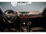 BMW X1 sDrive18i + AUTOMAAT / PANORAMA / SPORT / STUUR/STOELVERWARMING