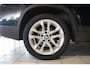 BMW X1 sDrive18i + AUTOMAAT / PANORAMA / SPORT / STUUR/STOELVERWARMING