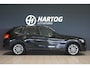 BMW X1 sDrive18i + AUTOMAAT / PANORAMA / SPORT / STUUR/STOELVERWARMING