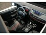 BMW X1 sDrive18i + AUTOMAAT / PANORAMA / SPORT / STUUR/STOELVERWARMING