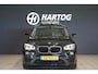 BMW X1 sDrive18i + AUTOMAAT / PANORAMA / SPORT / STUUR/STOELVERWARMING