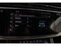 Audi SQ7 507pk 7p | Pano | B&O | Adv. Onderstel | Laser | 360Cam | Keyless | 22 inch | Leder | 4-wiel best. | 7 Persoons | Trekhaak |