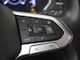 Volkswagen Tiguan Panoramadak l Trekhaak elektr. l Stoel en stuurverwarming l Alcantara Bekleding l Elektr. achterklep l Camera | Achteruitrijcamera | Cruise control adaptief met Stop&Go | Elektrisch glazen panorama-dak