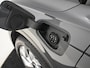 Volkswagen Tiguan Panoramadak l Trekhaak elektr. l Stoel en stuurverwarming l Alcantara Bekleding l Elektr. achterklep l Camera | Achteruitrijcamera | Cruise control adaptief met Stop&Go | Elektrisch glazen panorama-dak