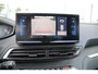 Peugeot 5008 1.2 PureTech 130pk Allure Pack Automaat 7-zits Navi Carplay Camera PDC V+A