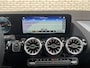Mercedes-Benz EQA 250+ Business Edition 71 kWh l Parkeerpakket 360 l Panoramadak l 20 inch Multispaak velgen l Carplay l Cruise control l