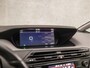 Citroën C4 Grand SpaceTourer 1.2 PureTech Sport 7 Persoons (APPLE CARPLAY, GROOT NAVI, CAMERA, KEYLESS, SPORTSTOELEN, GETINT GLAS, TREKHAAK, DAB+, NIEUWE APK, NIEUWSTAAT)
