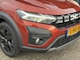 Dacia Jogger 1.0 TCe 100 ECO-G Extreme 7p. / TREKHAAK / CAMERA / PARKEERSENSOREN V+A / CLIMATE CONTROL / STOELVERWARMING / APPLE CARPLAY