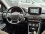 Dacia Jogger 1.0 TCe 100 ECO-G Extreme 7p. / TREKHAAK / CAMERA / PARKEERSENSOREN V+A / CLIMATE CONTROL / STOELVERWARMING / APPLE CARPLAY