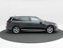 Volkswagen Passat Variant 1.5 TSi 150 Pk Automaat R-Line | Adaptive Cruise | CarPlay | Navigatie | Bluetooth | Parkeersensoren | Stoelverwarming | 17 Inch | Trekhaak |