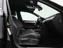 Volkswagen Passat Variant 1.5 TSi 150 Pk Automaat R-Line | Adaptive Cruise | CarPlay | Navigatie | Bluetooth | Parkeersensoren | Stoelverwarming | 17 Inch | Trekhaak |