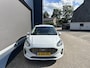 Ford Fiesta 1.0 EcoBoost Hybrid Titanium 125PK | Lage Km stand 25000 | Trekhaak | All Season banden | Climate control | Navigatie | Stoel / Stuur en Voorruit verwarming | Cruise control | LED Apple Carplay/ Android Auto Parkeersensoren