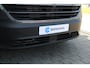 Volkswagen e-Transporter Life L2 64 kWh | VOOR MEKAAR DEALS | 218 pk | Trekhaak | Stoelverwarming |  Achteruitrijcamera | PDC