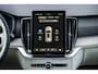 Volvo XC90 T8 Plug-in hybrid AWD Ultra Dark | Actieve Luchtvering | Bowers & Wilkins | | Massagefunctie voorstoelen | 22" 7-Dubbelspaaks Black Diamond Cut wielen| Donker getint glas