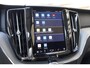 Volvo XC60 T6 Plug-in hybrid AWD Ultra Dark | Trekhaak elektr. | Head-up display | Panoramadak