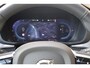 Volvo XC60 T6 Plug-in hybrid AWD Ultra Dark | Trekhaak elektr. | Head-up display | Panoramadak