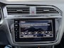 Volkswagen Tiguan 1.5 TSI R-Line Pano Matrix HUD Cam
