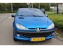 Peugeot 206 CC 2.0-16V QUICKSILVER/CLIMA AIRCO/LM-VELGEN/LEDEREN BEKLEDING/WINDSCHERM/nieuwe APK + ONDERHOUDSBEURT BIJ AFLEVERING