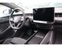 Volkswagen ID.7 Tourer Pro Limited Edition | Achterbank in ongelijke delen neerklapbaar incl. middenarmsteun en doorlaadmogelijkheid | Afstandscontrolesysteem (Front Assist), met voetgangers- en fietsersherkenning | Airconditioning automatisch, 2-zone (Climatronic)