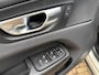 Volvo XC60 2.0 T8 Twin Engine AWD Momentum Pro