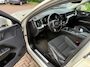 Volvo XC60 2.0 T8 Twin Engine AWD Momentum Pro | Panoramadak | ACC & Pilot Assist | Camera