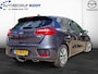 Kia Ceed cee'd 1.6 GDI DynamicLine Navigatie / Trekhaak / Camera / / Clima