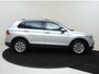 Volkswagen Tiguan 1.4 TSI eHybrid Life | Virtual Cockpit | Parkeersensoren | Dodehoek detectie | 3-zone airco | Adaptieve cruise control | CarPlay | Achterbank verstelbaar |