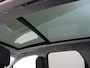 Volkswagen Touareg 3.0 TSi eHybrid 4MOTION Elegance | Panoramadak | Trekhaak | Luchtvering | Parkeerassistent | Nachtzichtassistent | 360 camera | 4-zone airco | Head-up display | Dodehoek detectie |
