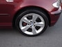 BMW 3-Serie 330xi Executive Automatische airco, navigatie, licht metalen velgen, lederen bekleding, trekhaak, cruise controle, enz.