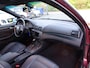BMW 3-Serie 330xi Executive Automatische airco, navigatie, licht metalen velgen, lederen bekleding, trekhaak, cruise controle, enz.