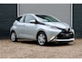 Toyota Aygo 1.0 VVT-i x-play | 1E EIGENAAR | CAMERA | CARPLAY | LED | AUTOMAAT