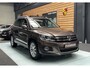 Volkswagen Tiguan 1.4 TSI PANO!! Clima!! Trekhaak!! Stoelverwarming!!